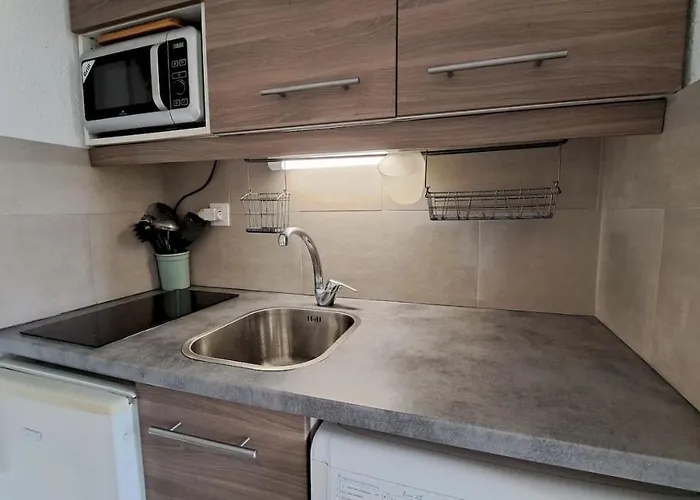 A 50 M De La Et Du Sentier Littoral Apartman Hyères